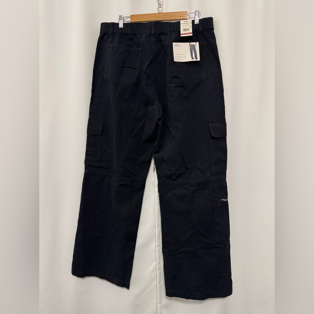 AERO Women’s Black Y2K Cargo Pants Size: XL - Picture 8 of 14